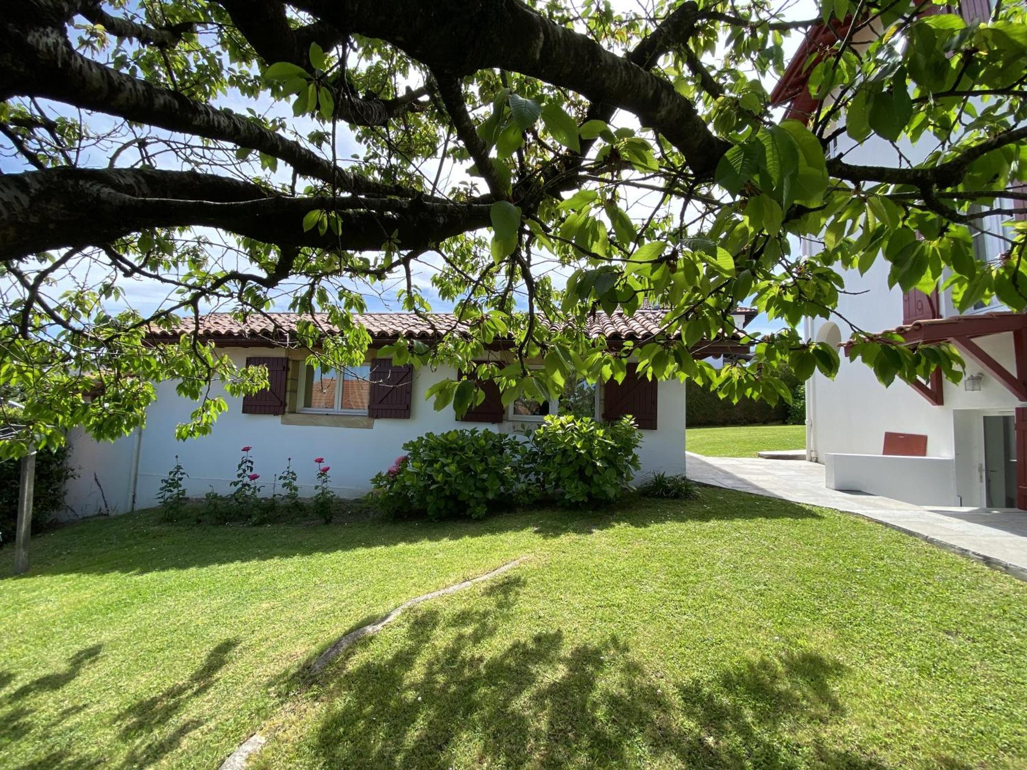Calicho Bed and Breakfast Urrugne Exteriör bild